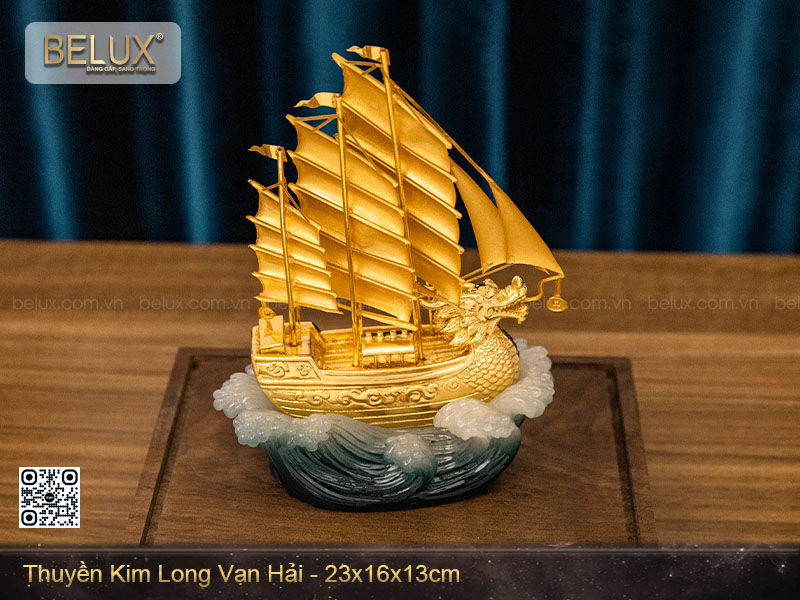 Mô hình thuyền kim long vạn hải dát vàng&nbsp;